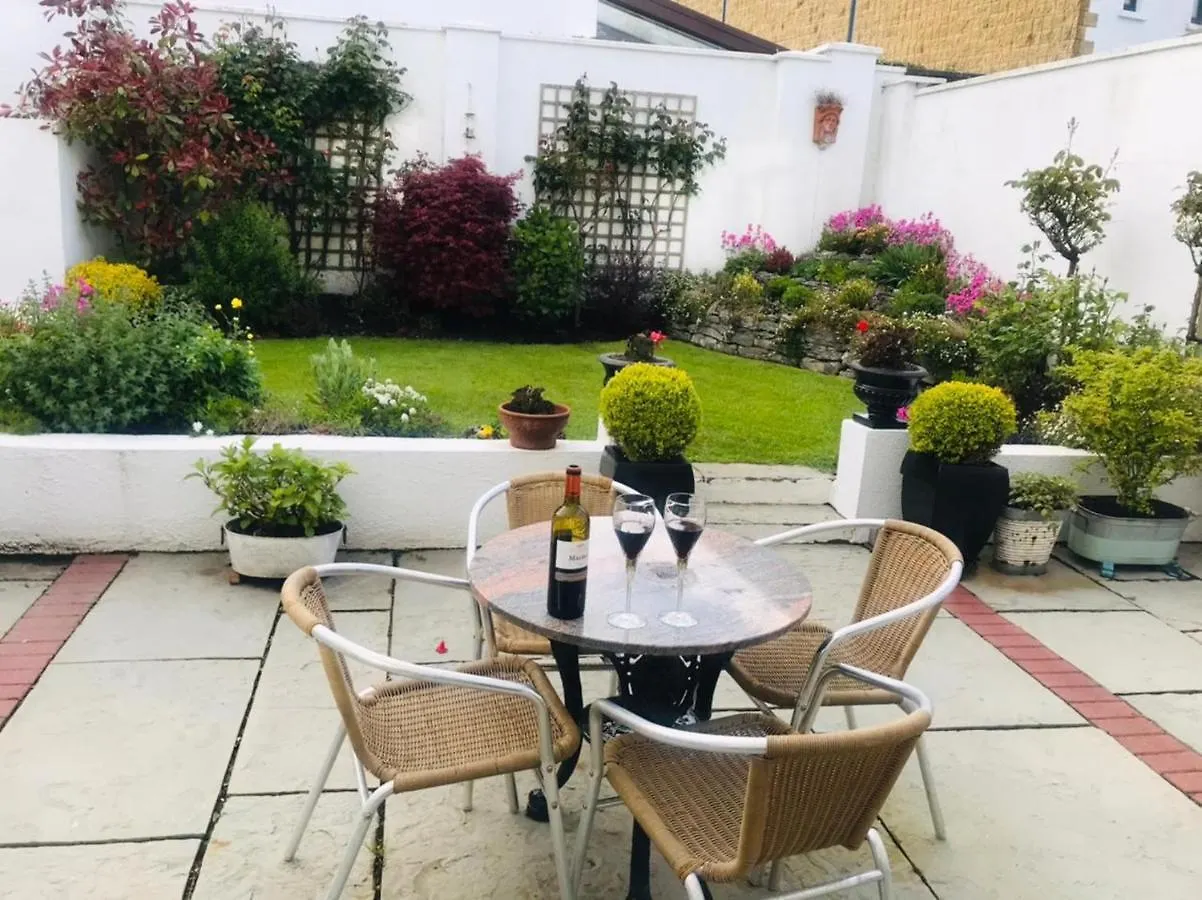 Petra House B&B Galway Frühstückspension